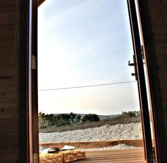 Ross Port Other | Teach Greannai Accommodation Pod