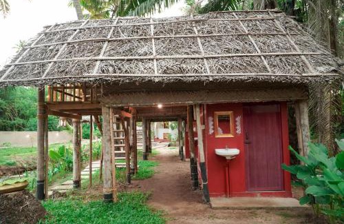 Varkala House | Temple tree garden beach