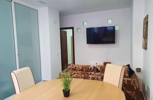 El Guincho Apartment | Ten Gara I