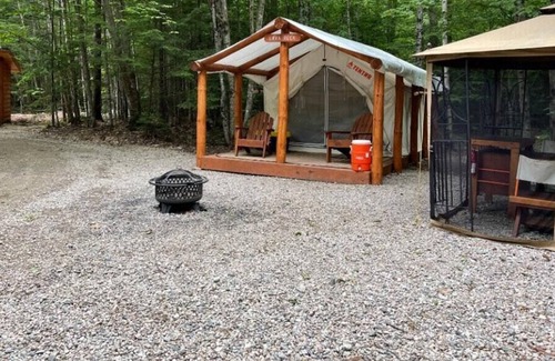 Tuftonboro RV Rental | Tentrr Signature Site - Lava Rock