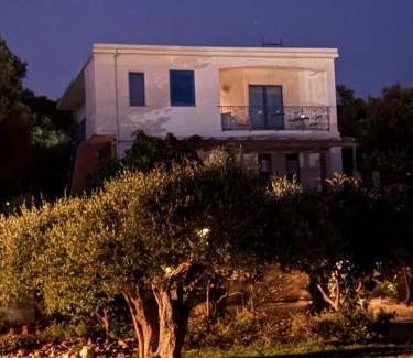 Taureana House | TENUTA TAURIANUM PanoramicHouse e PanoramicB&B