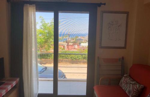 Karaburun Apartment | Teras butik apart
