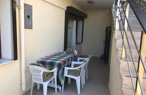Karaburun Apartment | Teras butik apart