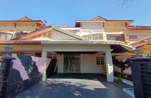 Shah Alam Apartment | Tere Home 29 Subang by Manhattan Group