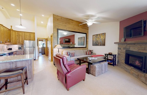 Snowmass Village Condo | Terracehouse - CoralTree Residence Collection