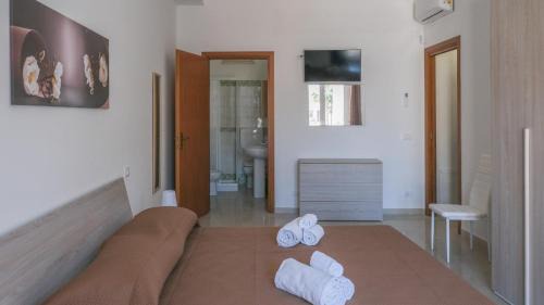 Terrasini Apartment | Terrasini Downtown Little Square