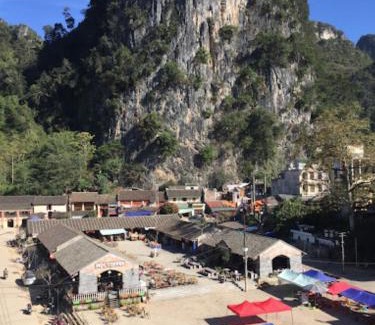 Dong Van Hotel | Thái Thịnh Hotel