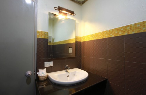 Wok Tum Hotel | Tharathip Resort