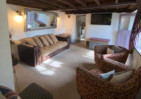 New Forest District House | Thatch Cottage, East Boldre nr Beaulieu and Lymington