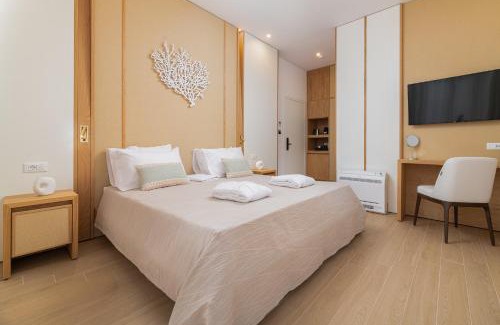 Rhodes Hotel | The 12th City Hotel