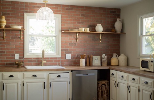 Murfreesboro Cottage | THE 1928 located in Historic Downtown Murfreesboro Where Vintage and Modern meet