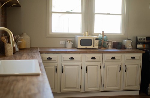 Murfreesboro Cottage | THE 1928 located in Historic Downtown Murfreesboro Where Vintage and Modern meet