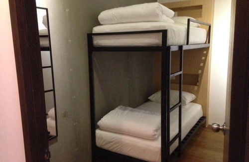 Downtown George Town Hostel | The 80's Guesthouse