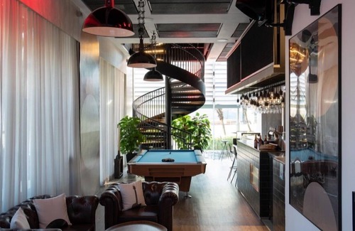 Tin Wan Hotel | The Aberdeen By Dash Living