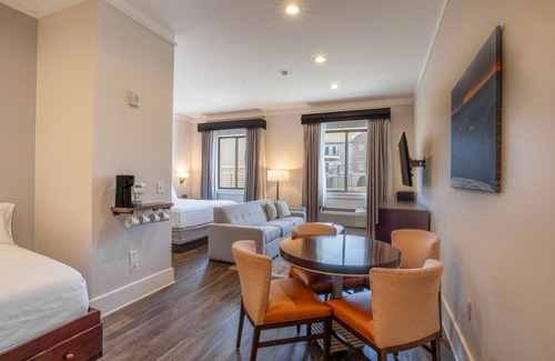 Clemson Hotel | The Abernathy of Clemson
