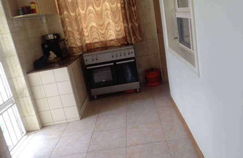 Entebbe House | THe Allenoft Guest house(Visit