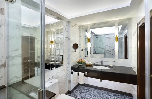 Churchgate Hotel | The Ambassador, Mumbai