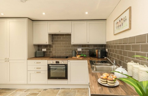 Weymouth Cottage | The Apple Loft at Jordan House