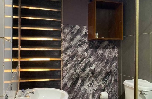 Ikeja House | The Autograph Executive Hotel