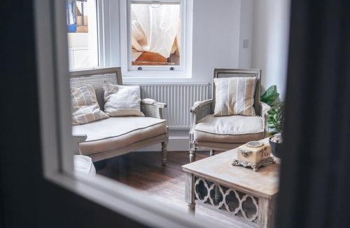 West Kensington Bed & Breakfast | The Avonmore Olympia