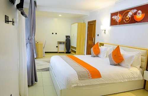 Remera Hotel | The B Hotel