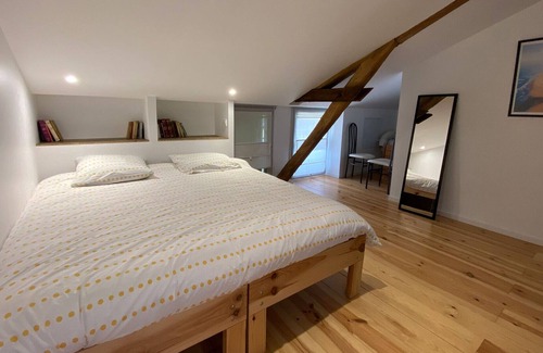Saubrigues Apartment | The barn of Pintouquet consists of four apartments and a studio.