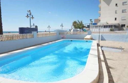 Peniscola Apartment | THE BEACH ACROSS THE STREET