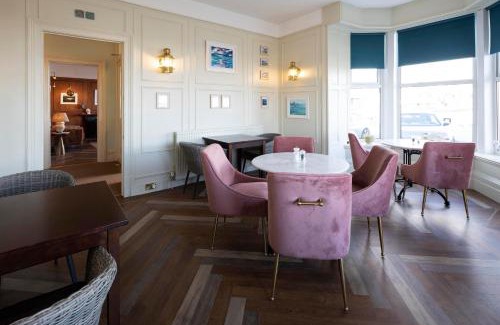 Chysauster Hotel | The Beach Club