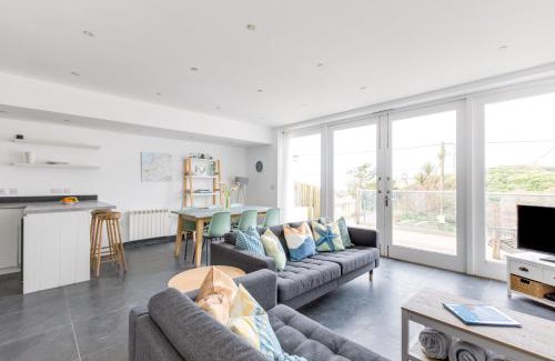 Polzeath House | The Beach House