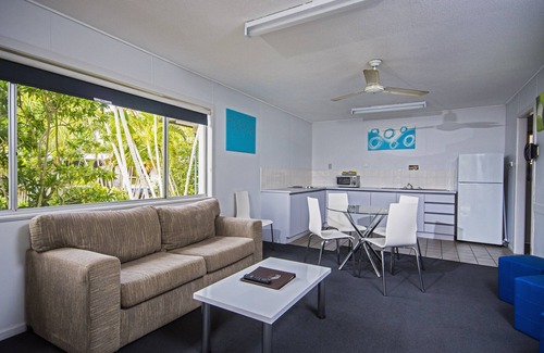 Torquay Hotel | The Beach Motel Hervey Bay