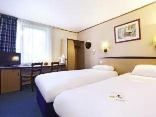 Pentwyn Hotel | The Beacon Hotel, Part of AG Collection