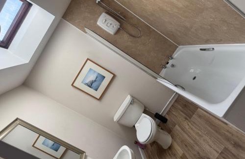 Burgh le Marsh House | The Bell Hotel Cottages