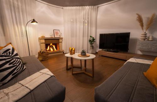 Rojales Villa | The Big Chill by Fidalsa
