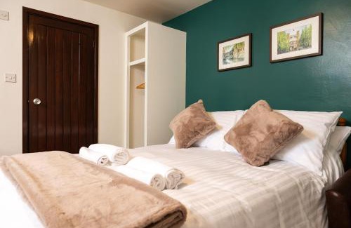 Swaffham Bulbeck Bed & Breakfast | The Black Horse