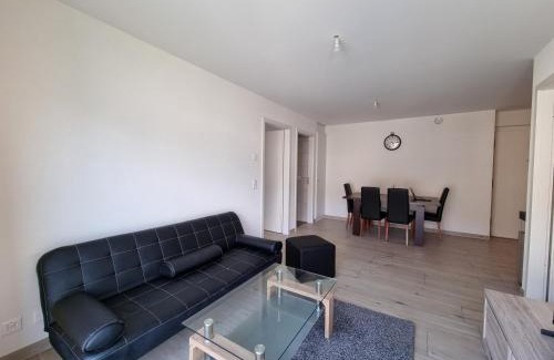 Sion Apartment | The Blackbird (Le Merle)
