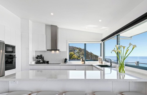 Great Ocean Road House | The Blue House - Wye River