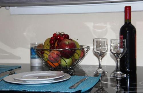 Kato Galatas Apartment | The Blue Studio, 1 min walk from Kalamaki beach