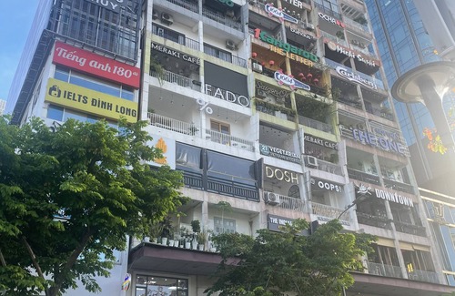 Nguyen Hue Walking Street Apartment | The Cafe Apartment Building