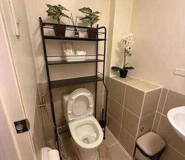 Malate Apartment | The Camden Place 1BR Condo Apartment