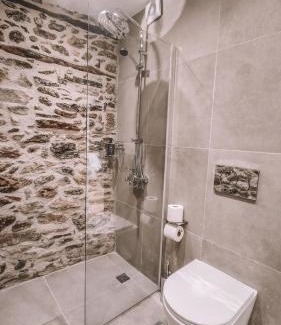 Spata-Artemida Apartment | The Cellar Studios - by Avelink