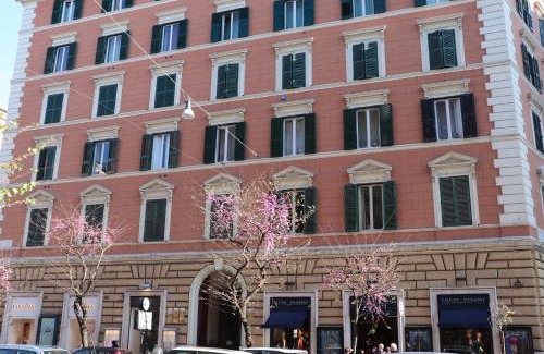 Prati Bed & Breakfast | The Center Of Rome B&B