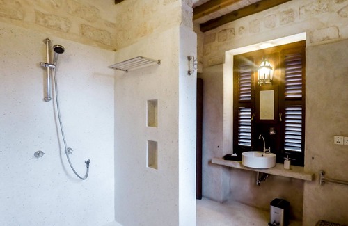 Watamu Hotel | The Charming Lonno Lodge