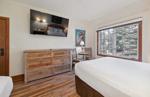 Beaver Creek Hotel | The Charter at Beaver Creek E155