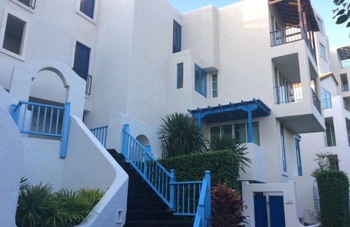 Khao Tao Apartment | The Che Pool Access Beachfront Condo by Away