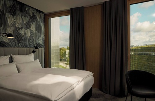 Stadtmitte Hotel | The Cloud One Düsseldorf-KöBogen
