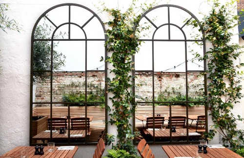 Clerkenwell Hotel | The Coach