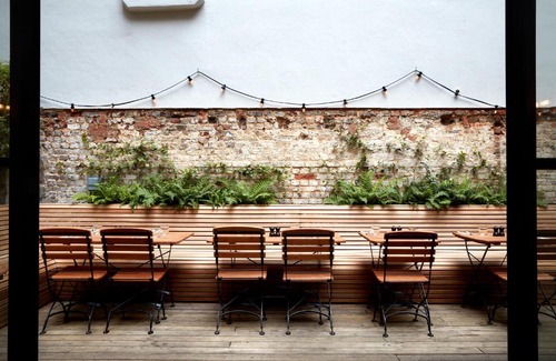 Clerkenwell Hotel | The Coach