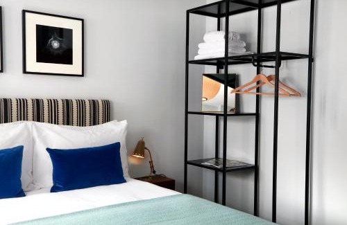 Clerkenwell Hotel | The Coach