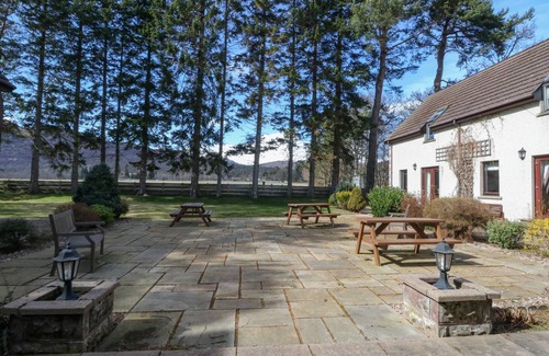 Newtonmore Cottage | The Coach House