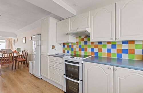 Pevensey House | The Coastal Crab - Family-friendly Three-bed Beach House in Pevensey